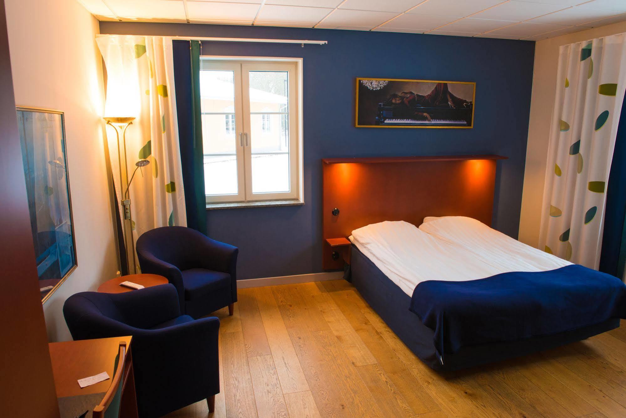 Lumber & Karle Hotel Kvanum Ngoại thất bức ảnh