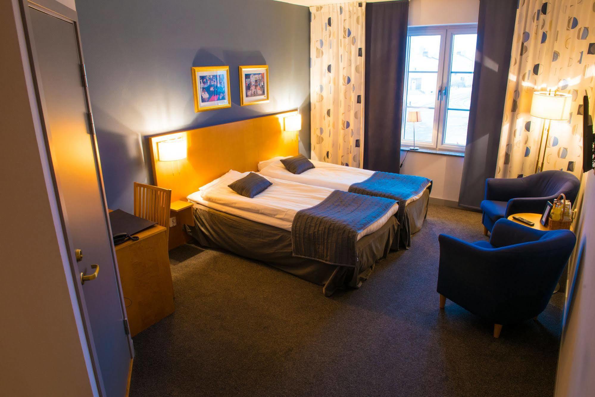 Lumber & Karle Hotel Kvanum Ngoại thất bức ảnh